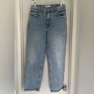 Abercrombie & Fitch Ultra High Rise 90’s Straight Jeans